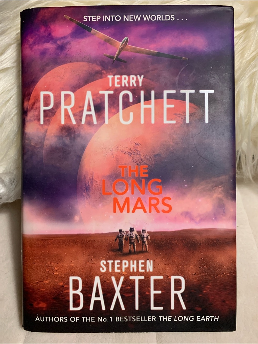 The Long Mars. Terry Pratchett book 3